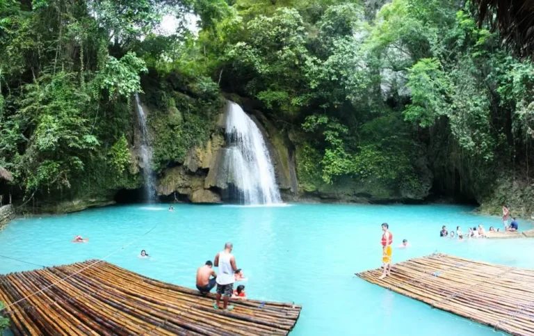 kawasan-falls-pana-4